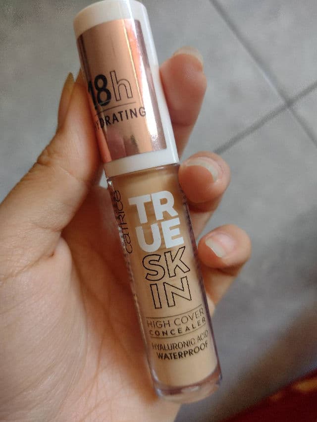 Catrice 001 Neutral Swan review photo by 3n1zzz