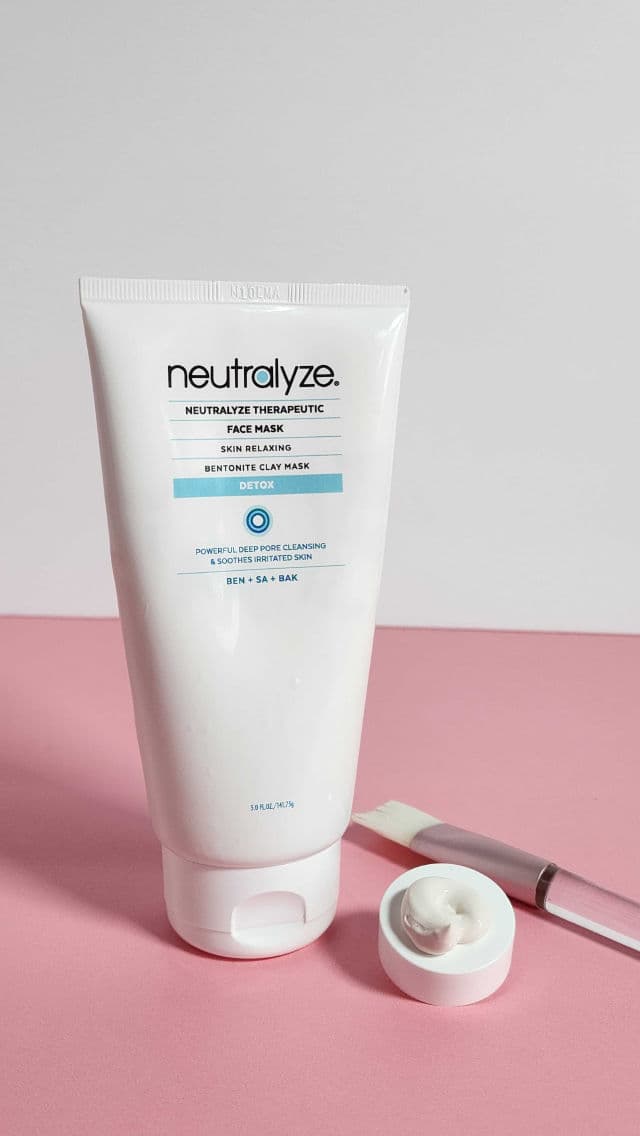 Neutralyze Therapeutic Face Mask review photo by ImAngie