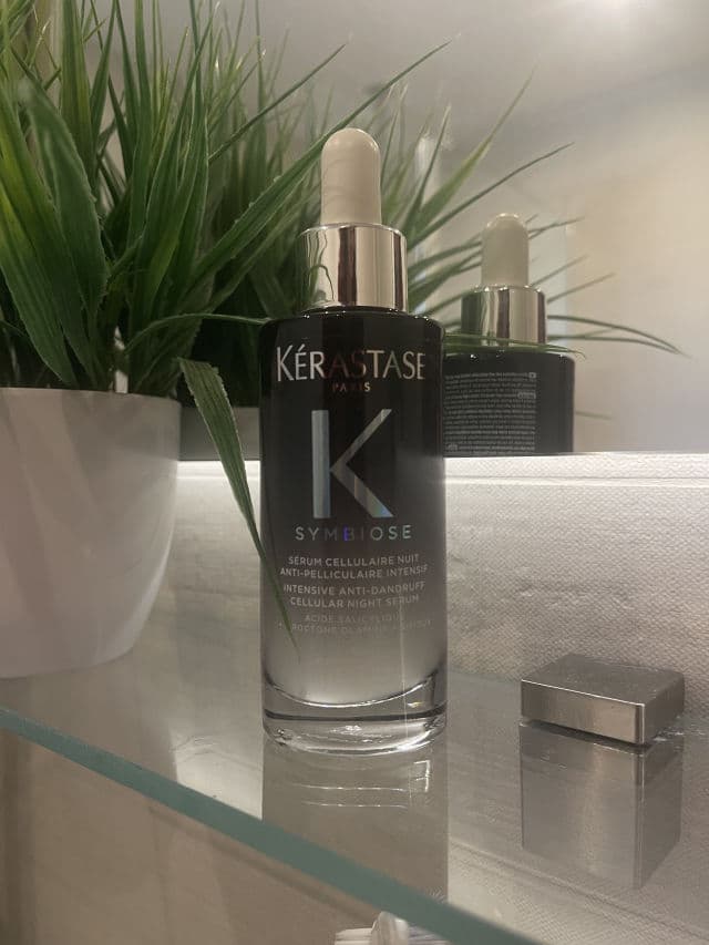 Kerastase Symbiose Sérum Cellulaire Nuit Anti-Pelliculaire Intensif review photo by elece
