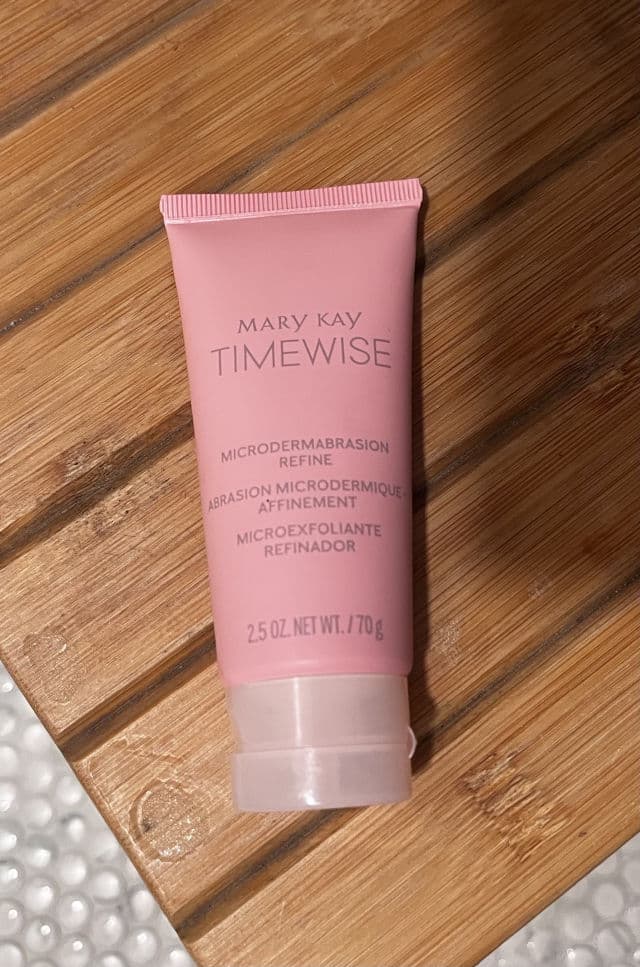 Mary Kay Time Wise Microdermabrasion Refine review photo by Cggermaine
