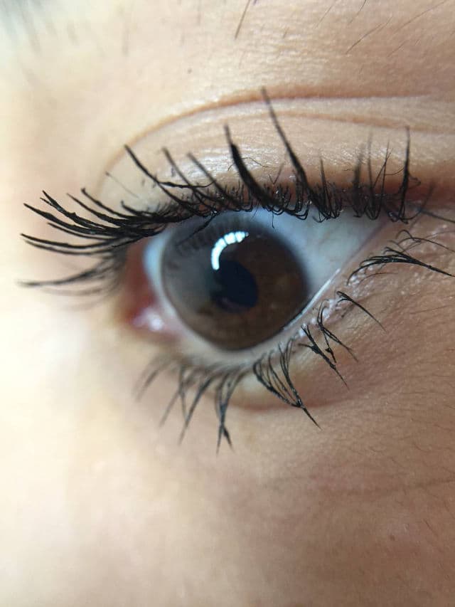 Maybelline Hypercurl Waterproof Mascara review photo by Glaysiah