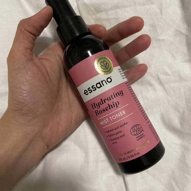 Essano Rosehip Certified Organic Mist Toner review photo by Ruthieandskincare