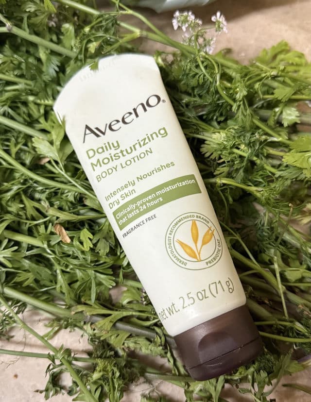 Aveeno Daily Moisturizing Body Scrub review photo by Rose14