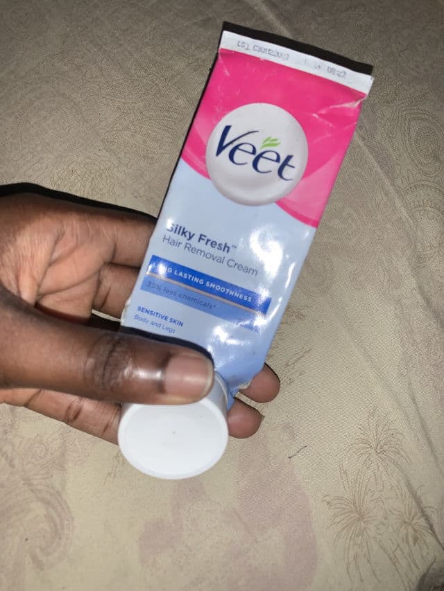 Veet Silky Fresh Hair Removal Cream for Sensitive Skin review photo by Tracy01