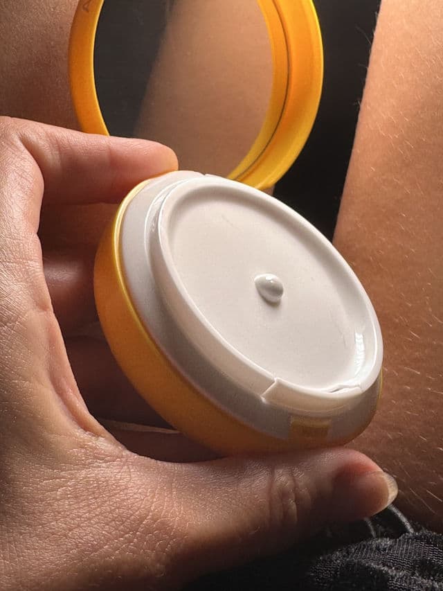 Atopalm Tok Tok Facial Sun Pact SPF43 PA+++ review photo by SiaY