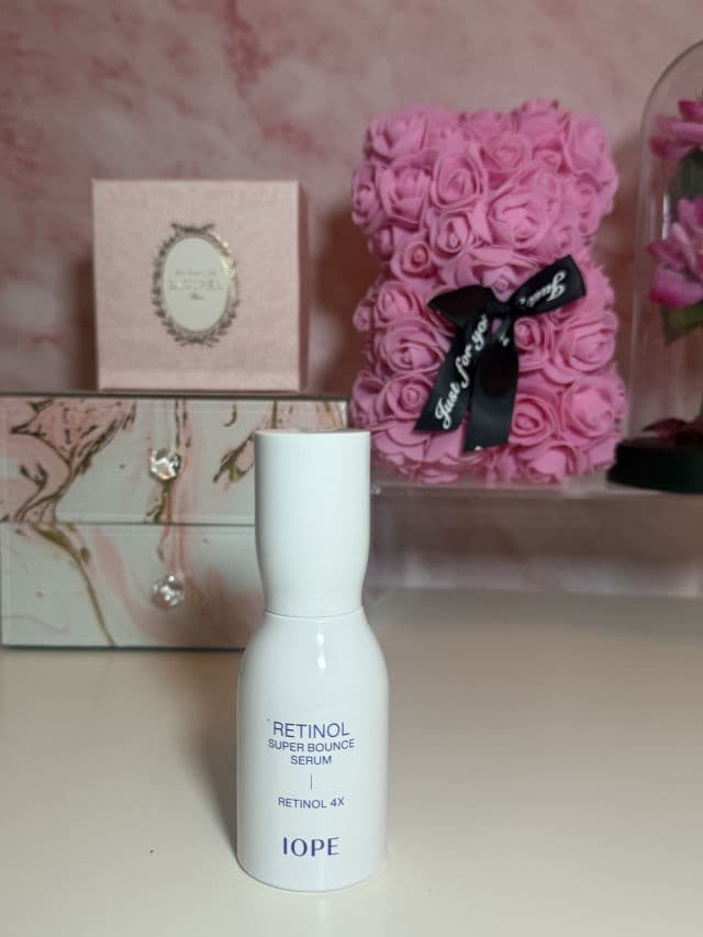 IOPE Retinol Super Bounce Serum review photo by ReviewsLynWrotes