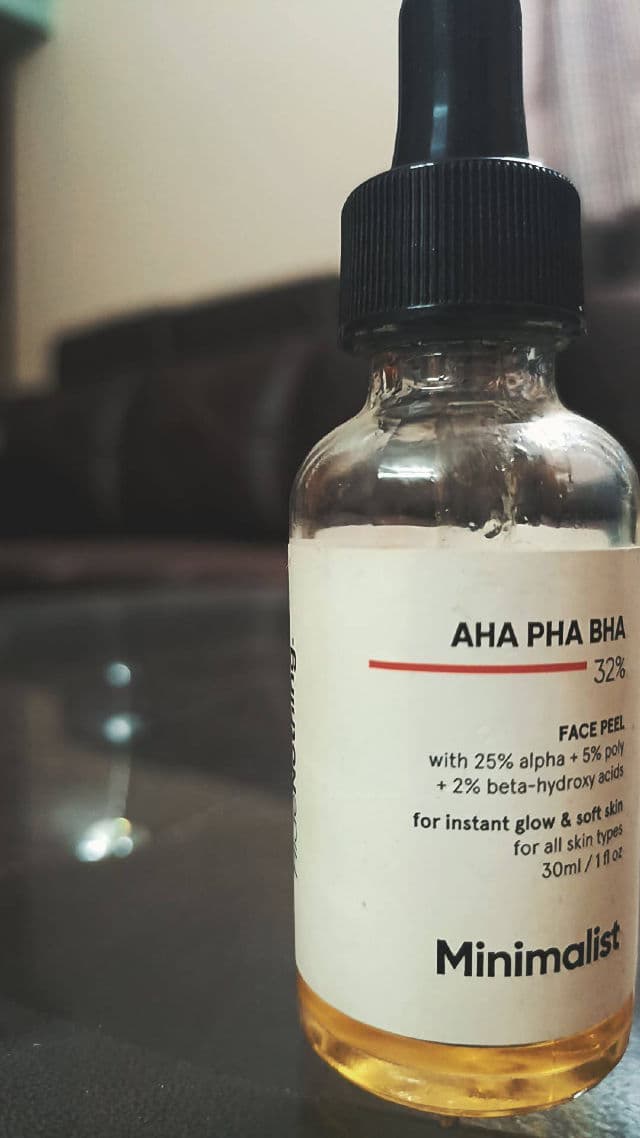 Minimalist 32% AHA BHA & PHA Face Peel review photo by Aishhh11