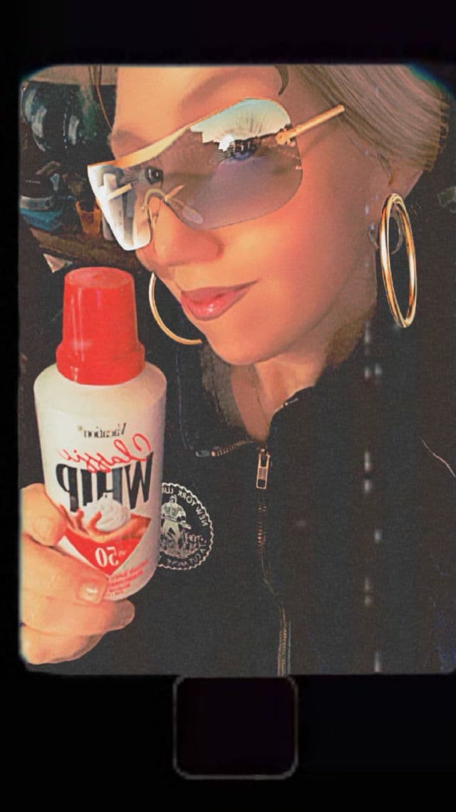 Vacation Classic Whip SPF 30 review photo by beffis