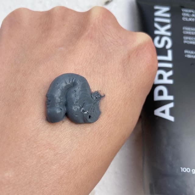 APRIL SKIN Triple Acids Oil Absorbing Clay Mask review photo by hoarderbeauty