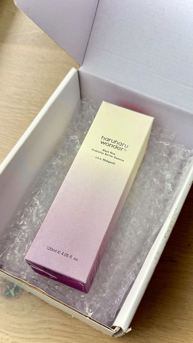 HaruHaru WONDER Black Rice Probiotics Barrier Essence review photo by tsukii