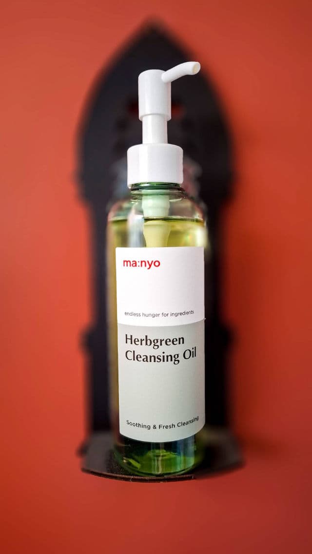 manyo Herb Green Cleansing Oil review photo by thealtspoonie