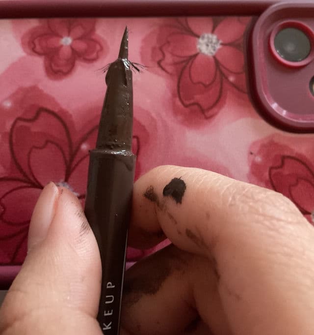 Nyx Cosmetics Epic Ink Liner review photo by addie