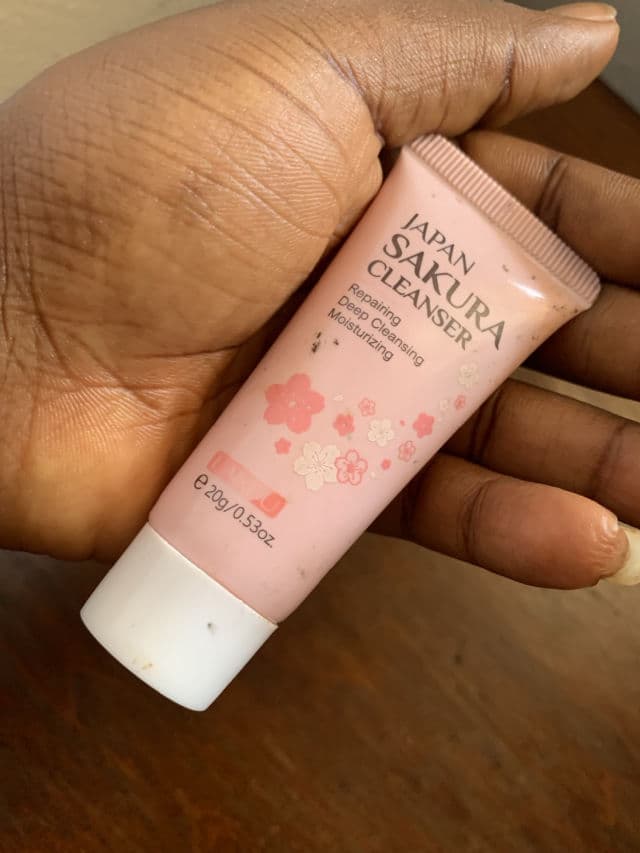 Laikou Japan Sakura  Cleanser review photo by befex