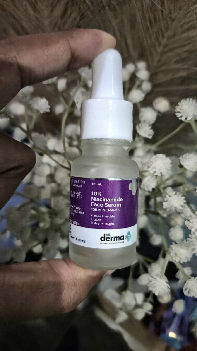 The Derma Co. 10% Niacinamide Serum review photo by OLLY