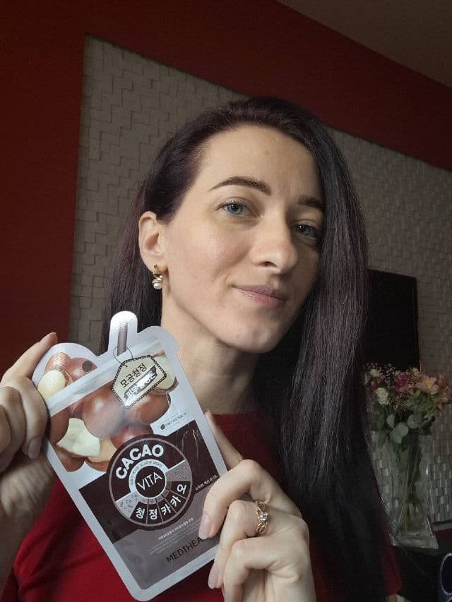 MEDIHEAL Cacao Vita Mask review photo by olhaha