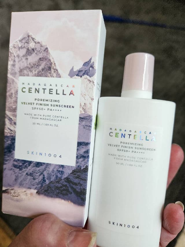 SKIN1004 Madagascar Centella Poremizing Velvet Finish Sunscreen SPF 50+ PA++++ review photo by margaret123456