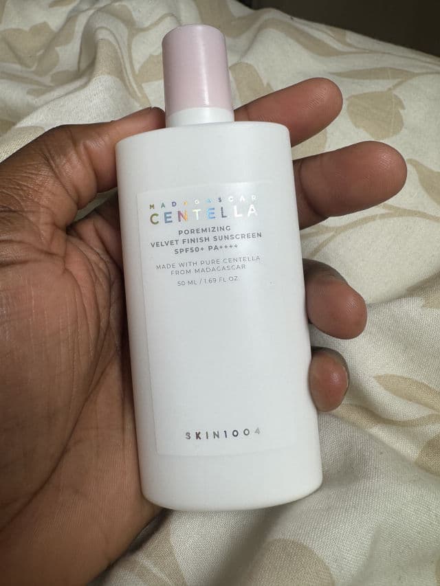 SKIN1004 Madagascar Centella Poremizing Velvet Finish Sunscreen SPF 50+ PA++++ review photo by TheAestheticsDR