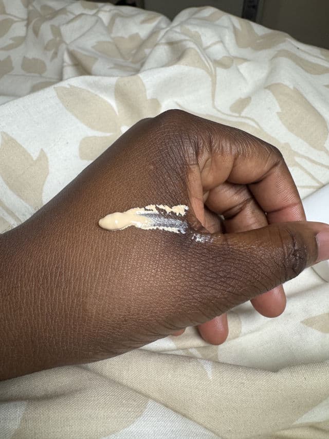 SKIN1004 Madagascar Centella Poremizing Velvet Finish Sunscreen SPF 50+ PA++++ review photo by TheAestheticsDR