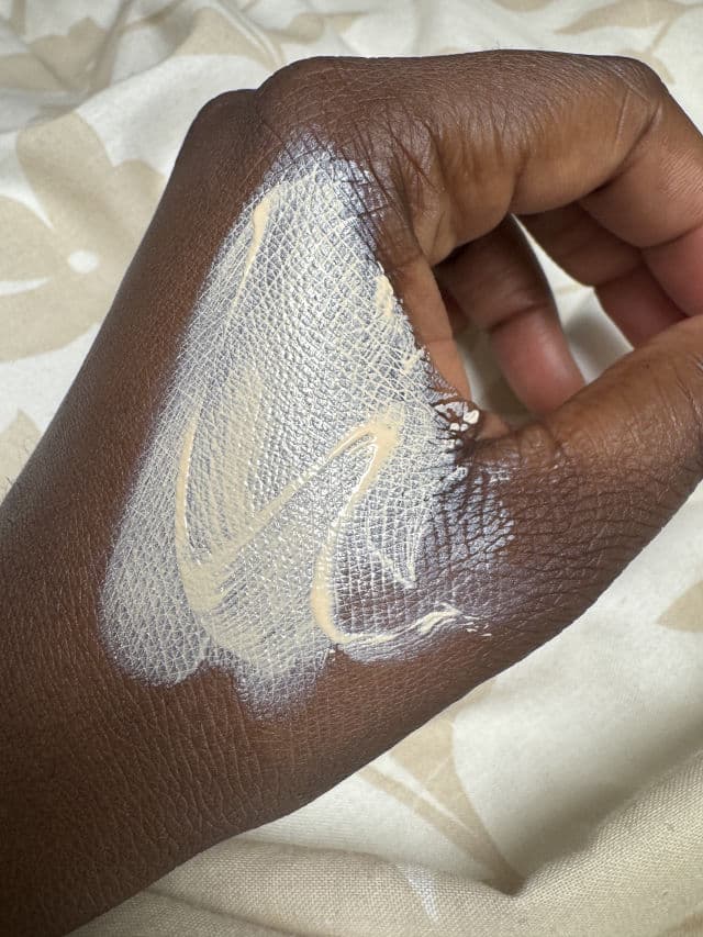SKIN1004 Madagascar Centella Poremizing Velvet Finish Sunscreen SPF 50+ PA++++ review photo by TheAestheticsDR