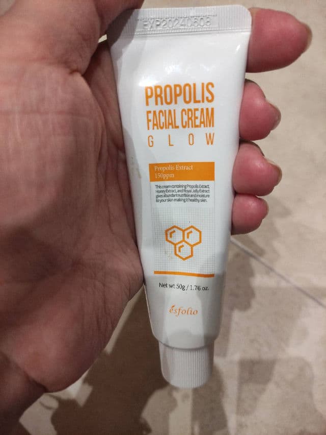 ESFOLIO Facial Cream - Propolis (Glow) review photo by Vgarcia