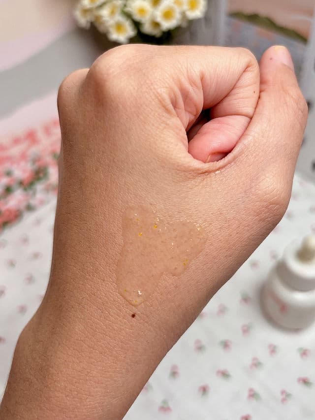 INNISFREE Green Tea Enzyme Vitamin C Brightening Serum review photo by aeripeach