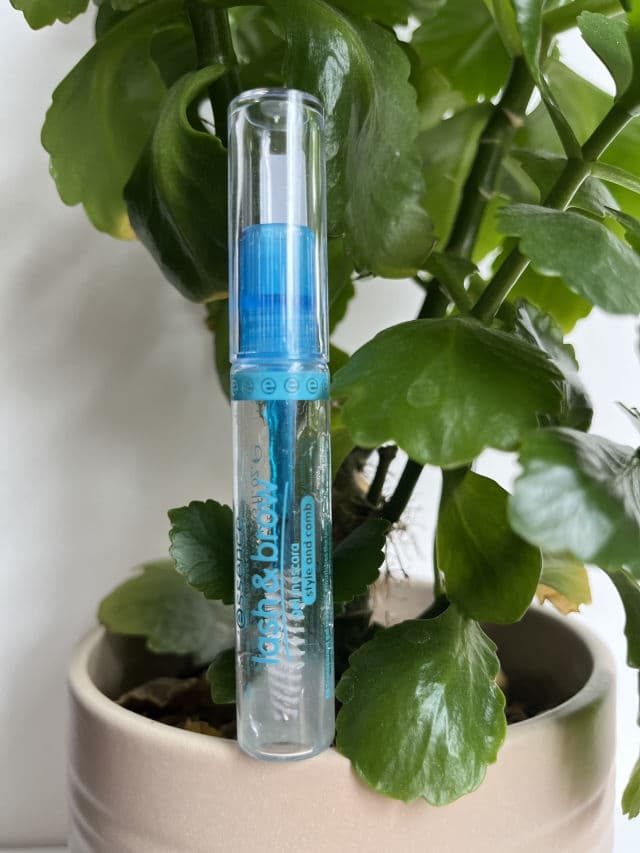 Essence Lash & Brow Gel Mascara review photo by YooHaRin