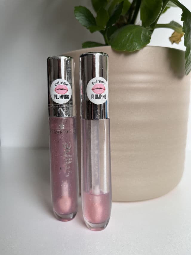 Essence Extreme Shine Volume Lipgloss 102 Sweet Dreams review photo by YooHaRin