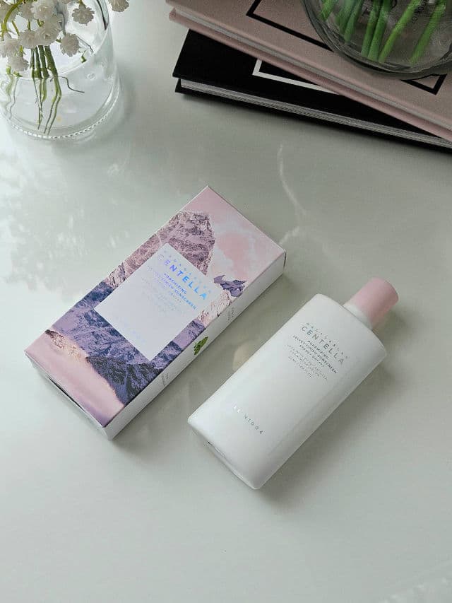 SKIN1004 Madagascar Centella Poremizing Velvet Finish Sunscreen SPF 50+ PA++++ review photo by virayumi