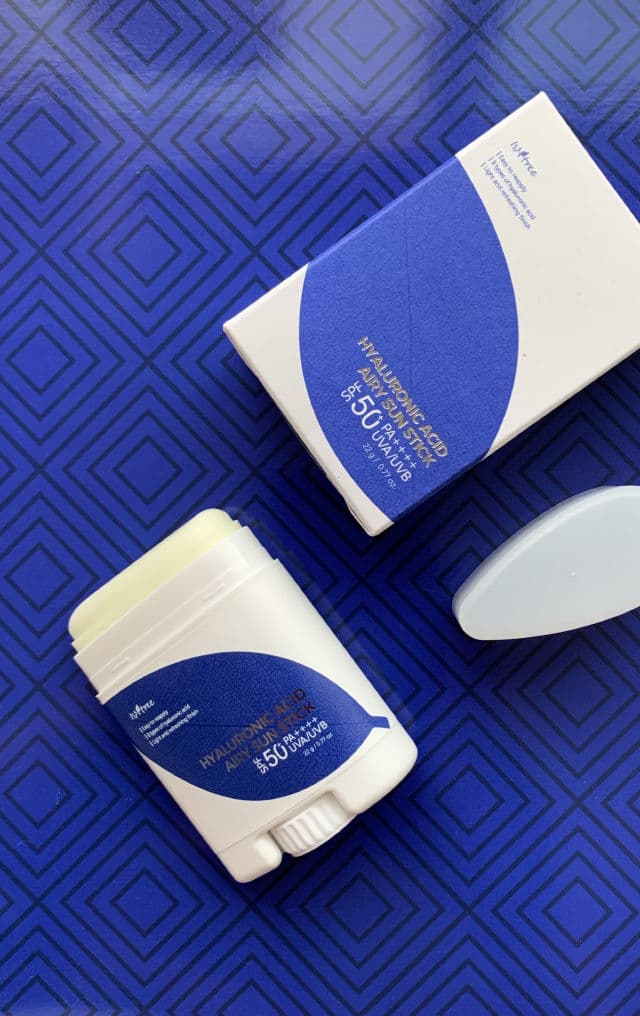 ISNTREE Hyaluronic Acid Airy Sun Stick SPF 50 PA++++ review photo by thatasnd2k