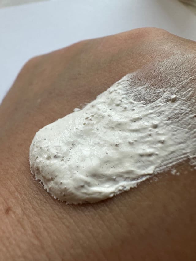 beesline 4 in 1 Whitening Cleanser review photo by thatasnd2k