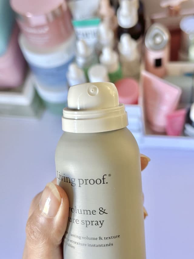 Living Proof Full Dry Volume & Texture Spray review photo by Storyofcheeze