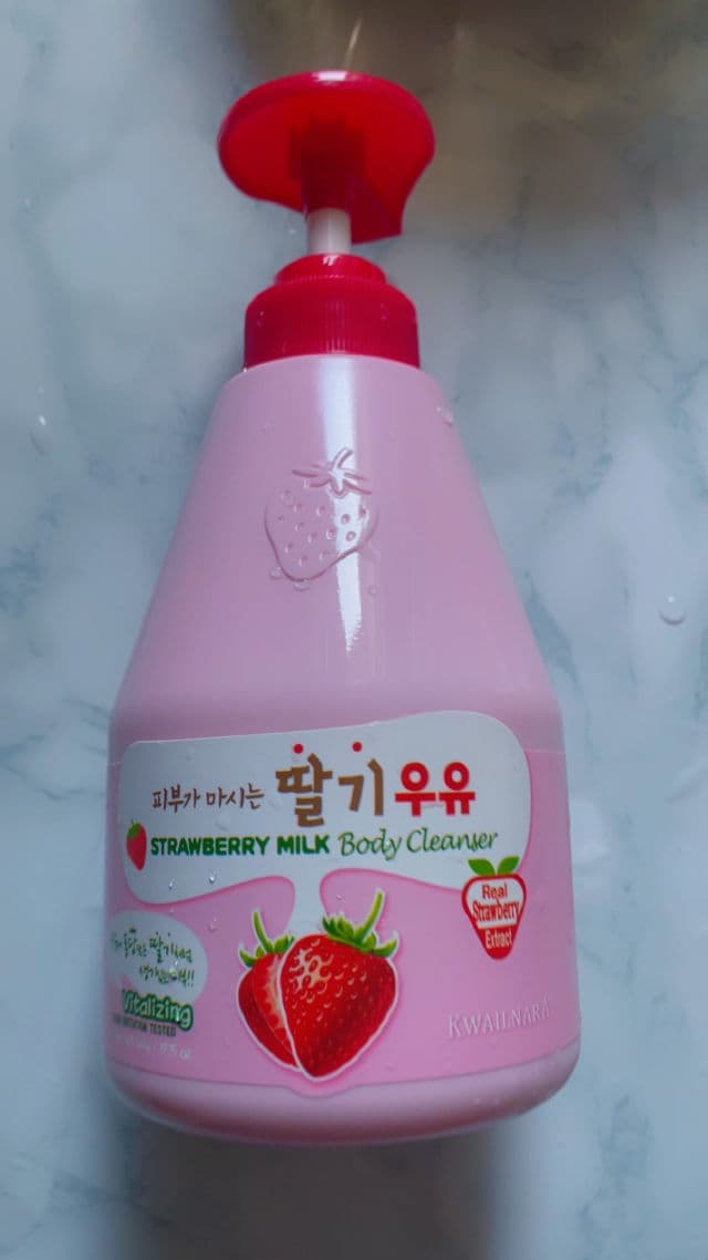 Kwailnara Strawberry Milk Body Lotion review photo by Pinkyugc