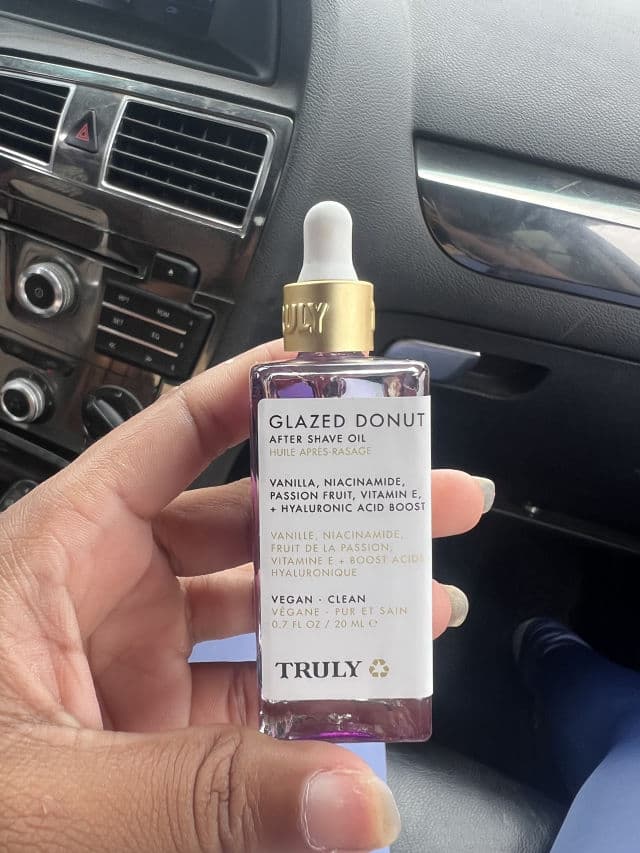 Truly Glazed Donut After Shave Oil review photo by DayanaAlvarado
