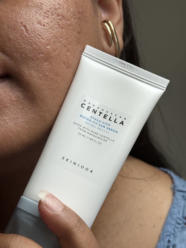 SKIN1004 Madagascar Centella Hyalu-Cica Water-Fit Sun Serum SPF50+ PA++++ review photo by thegirlyfriendyouneed