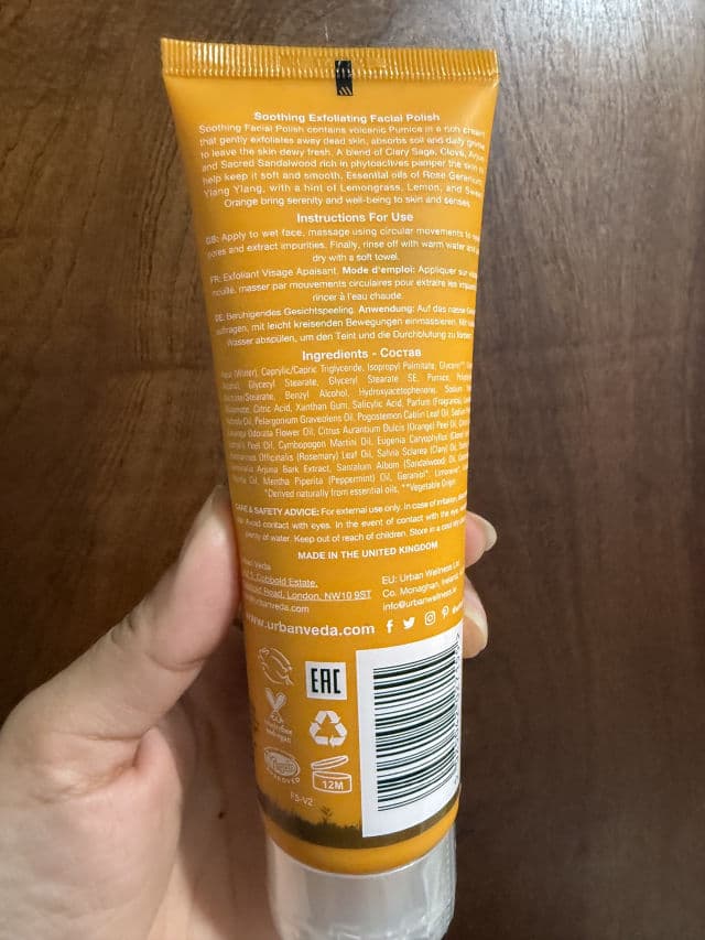 Urban Veda Soothing Exfoliating Facial Polish review photo by Hetal