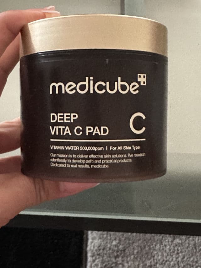 Medicube Deep Vita C Pad review photo by BeautyJudge