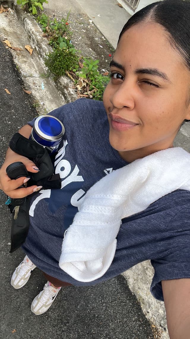 SKIN1004 Madagascar Centella Poremizing Velvet Finish Sunscreen SPF 50+ PA++++ review photo by Gleidydvr21