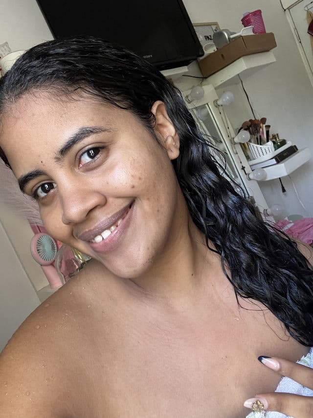 SKIN1004 Madagascar Centella Poremizing Velvet Finish Sunscreen SPF 50+ PA++++ review photo by Gleidydvr21