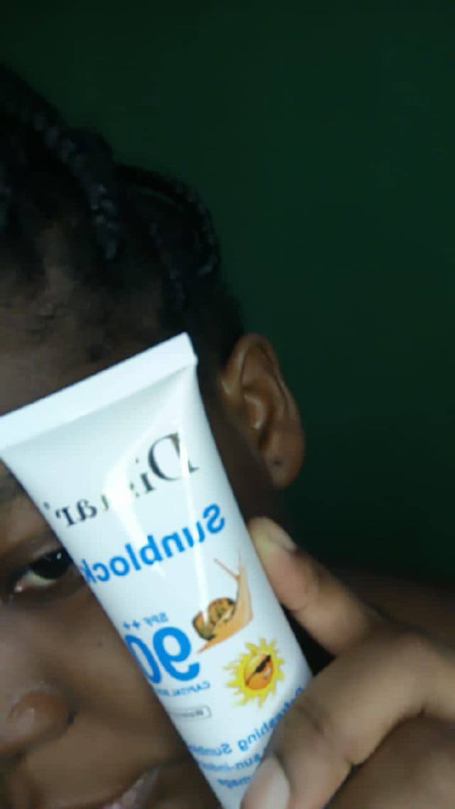 Disaar Beauty Skin Care Sunscreen SPF 90 review photo by heyclean