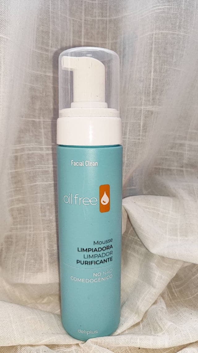 Deliplus Mousse Facial Limpiador Purificante Oil Free review photo by jessyparra