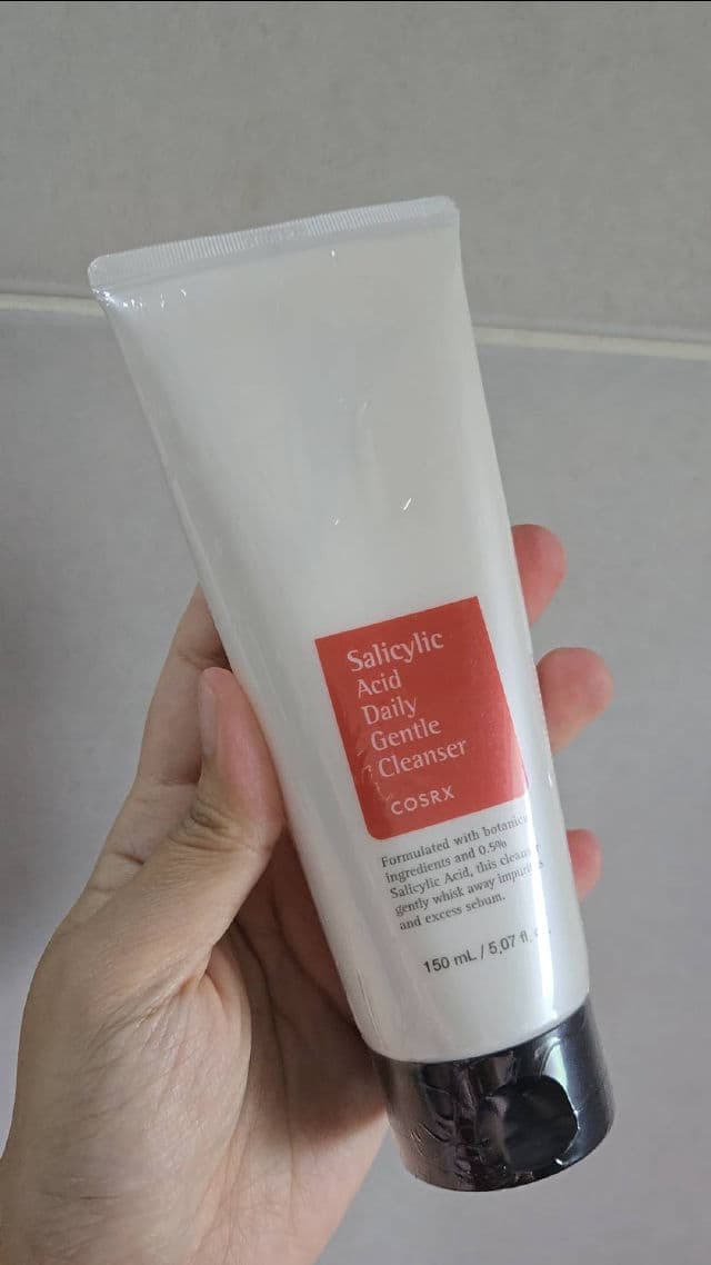 COSRX Salicylic Acid Exfoliating Cleanser review photo by sheecari