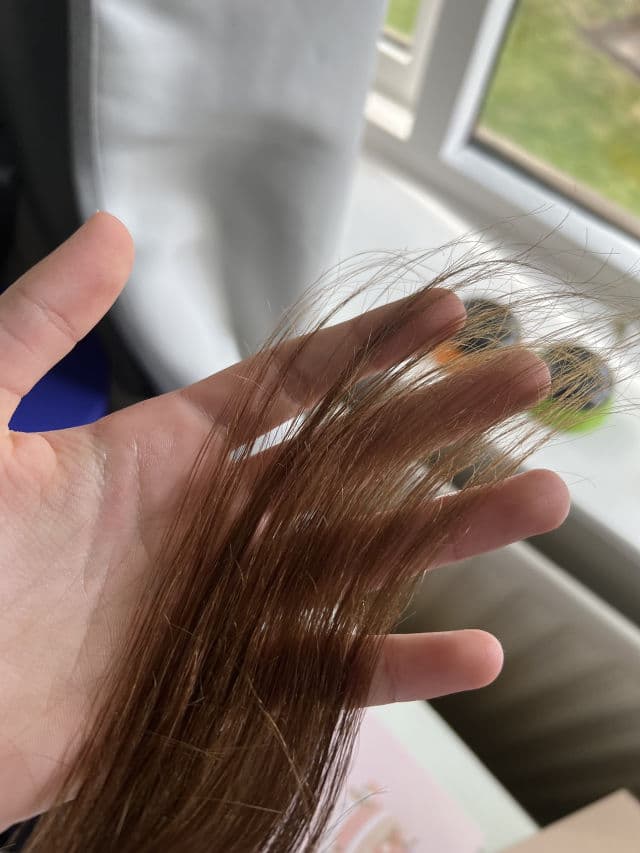 Gisou Honey Infused Hair Oil review photo by vikki