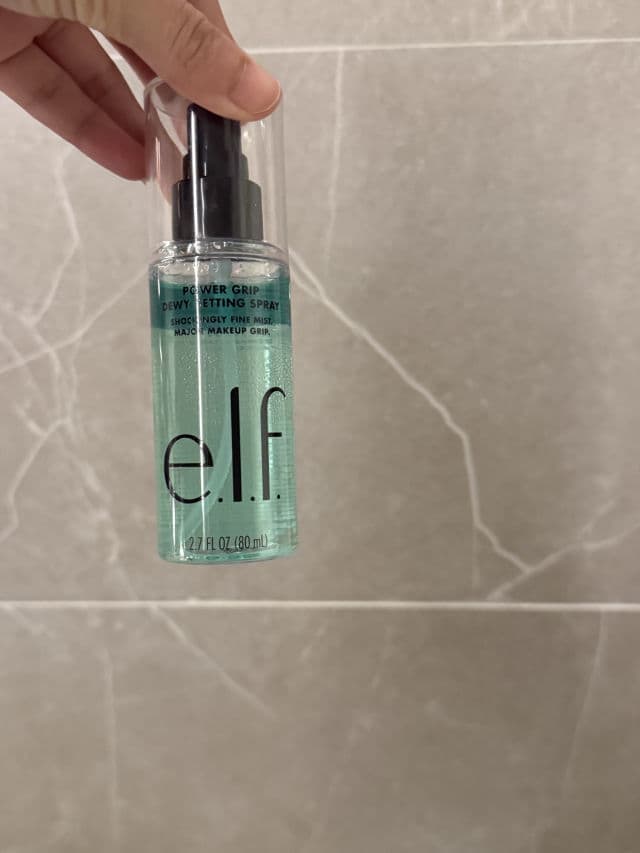 ELF DEWY SETTING MIST review photo by Abah