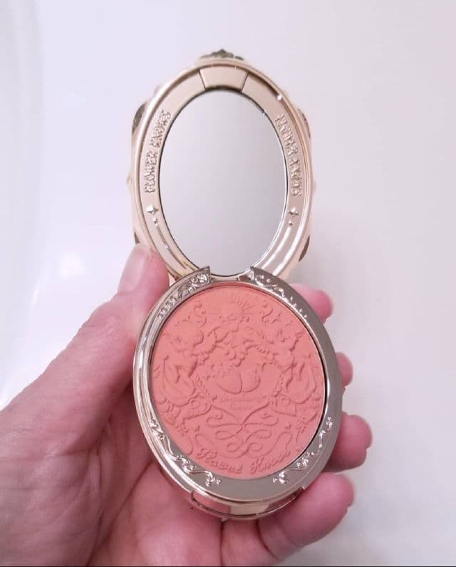 Flower Knows #04 Dream Chaser review photo by BellaB