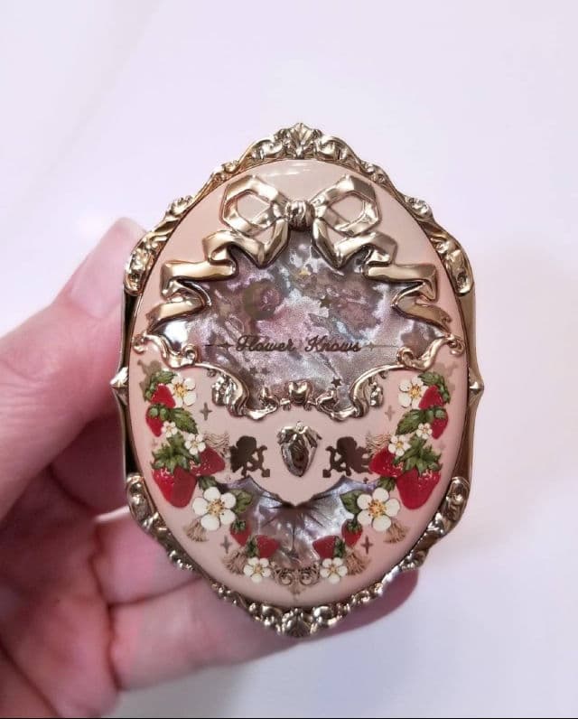 Flower Knows #04 Dream Chaser review photo by BellaB