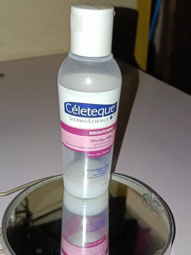 Celeteque Brightening Micellar Milk review photo by LaraJanine