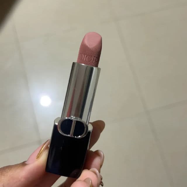 Dior 100 Nude Look review photo by YisLorenzo
