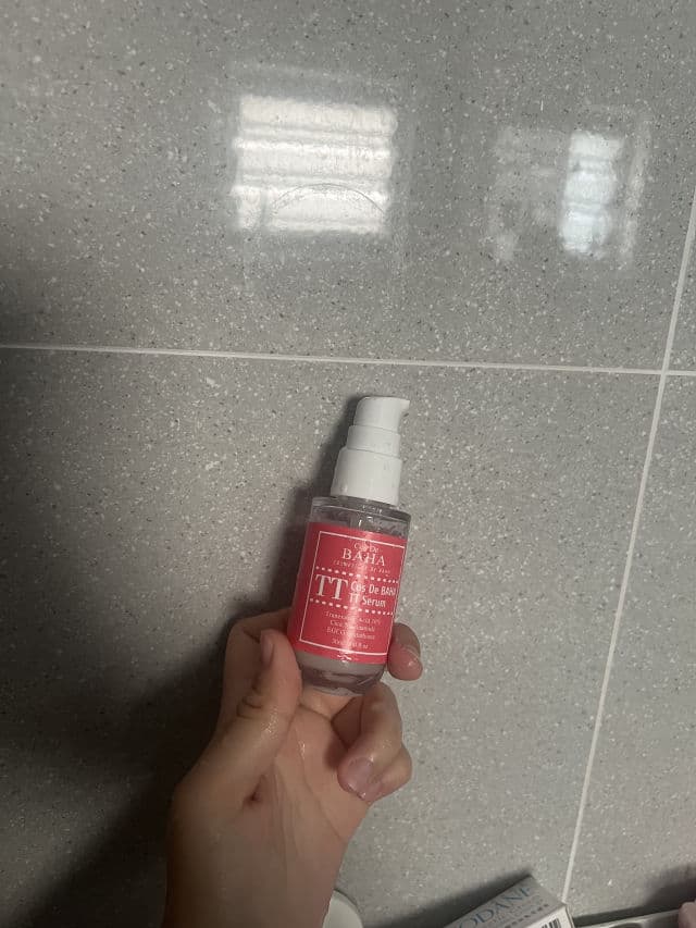 Cos de Baha Tranexamic Acid 10% Serum review photo by snoopychan