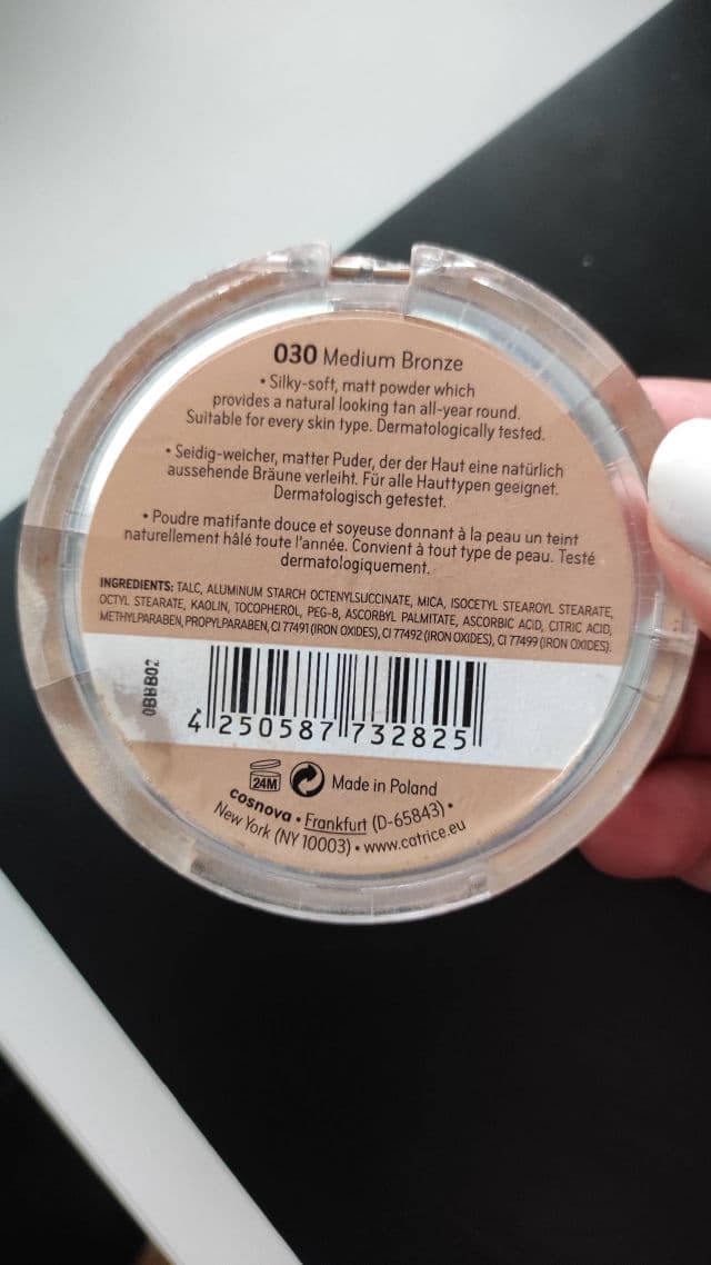 Catrice 035 Universal Bronze review photo by beauty101finland