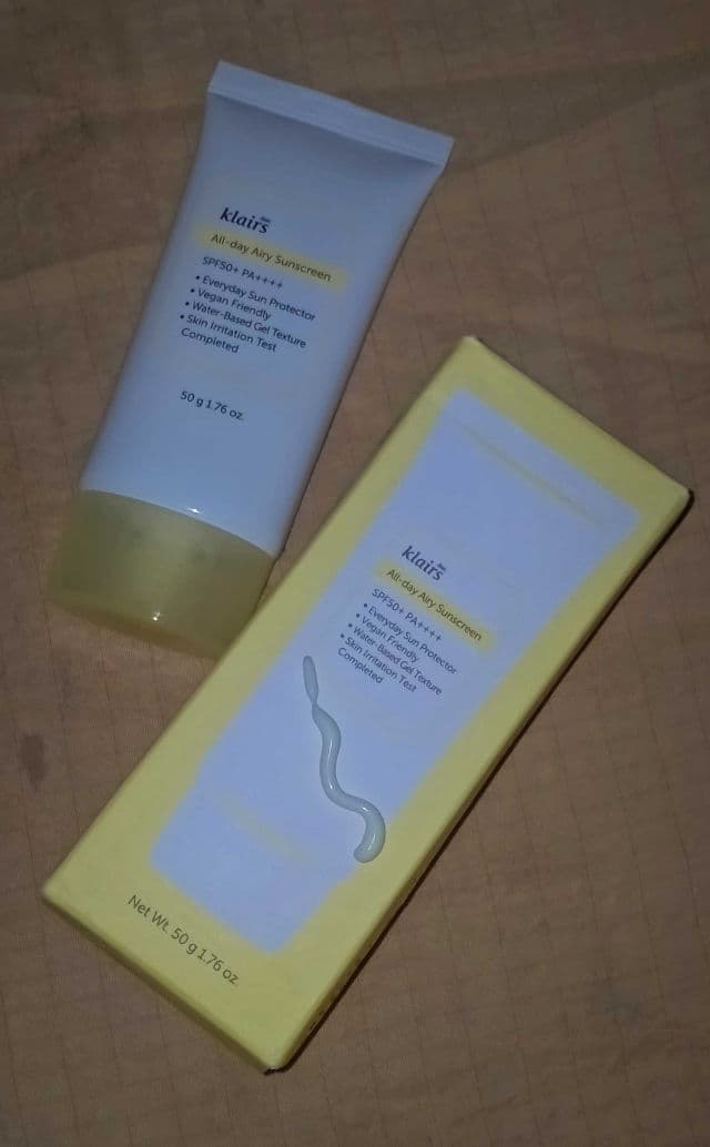 Dear, Klairs All-day Airy Sunscreen SPF50+ PA++++ review photo by Skyline